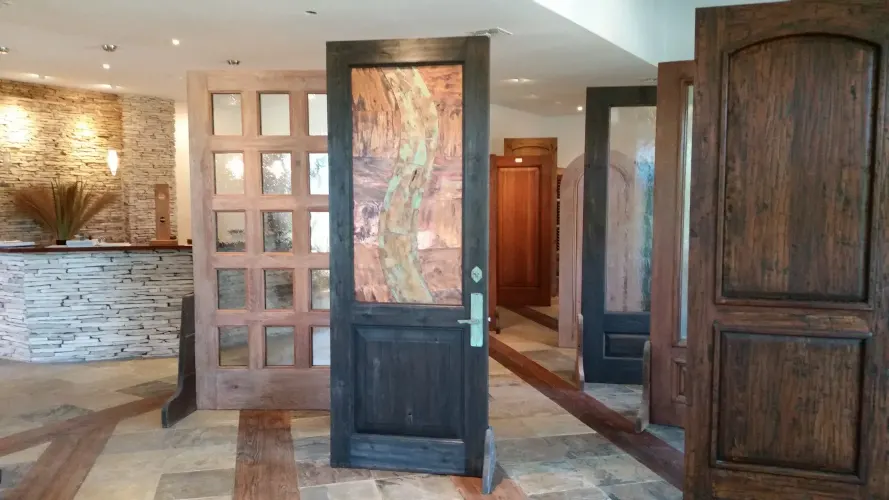 Gallery photo
